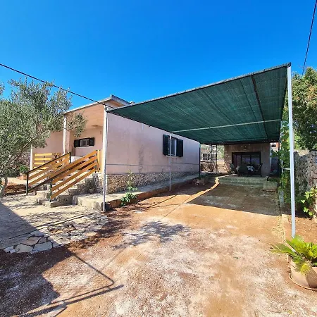 Olive Tree - House With Pool 펜션 *