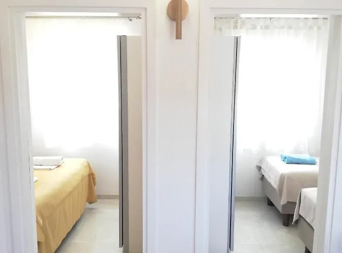 Dom wakacyjny Olive Tree - House With Pool *